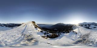 15九顶山_山顶日出